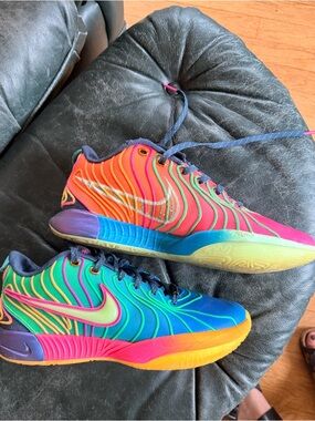 Nike Men’s Limited Edition Sneakers